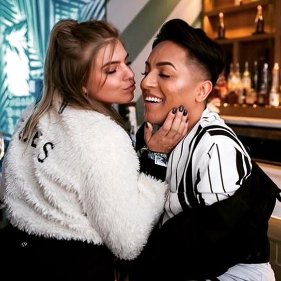 MEET THE SOURCE - Picture 5 of 9